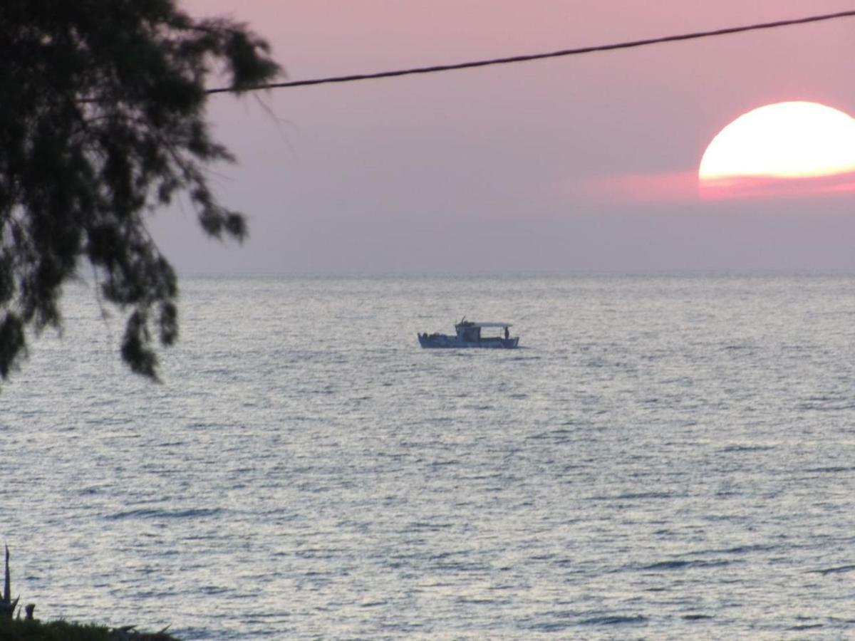 Teo 2 Daire Gouves Dış mekan fotoğraf